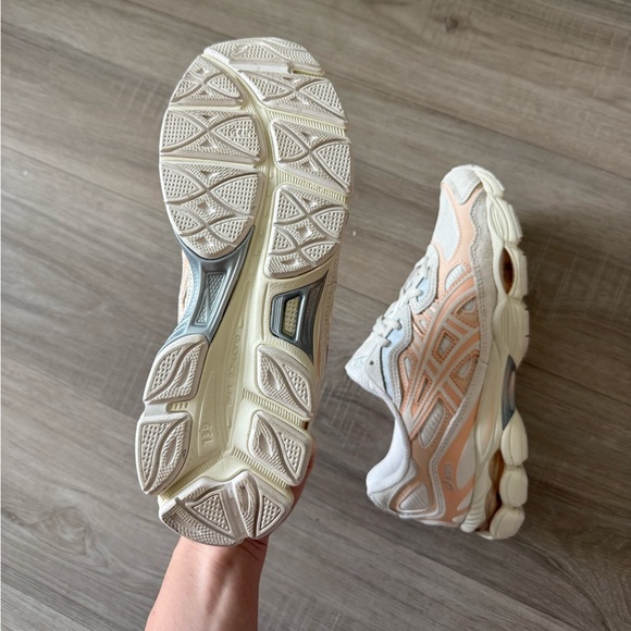 ASICS sneakers - Picture 2 of 4